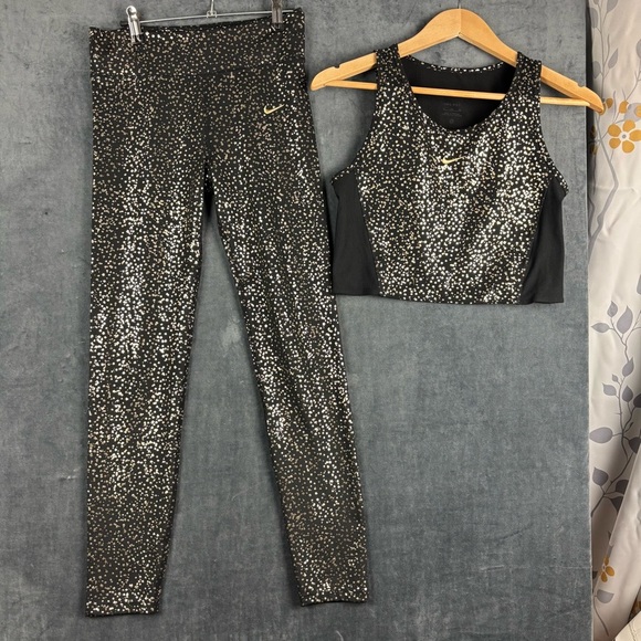 Nike DRI-FIT One Black/Gold Star Leggings & Crop Tank SET Girls Sz XL - Picture 7 of 10